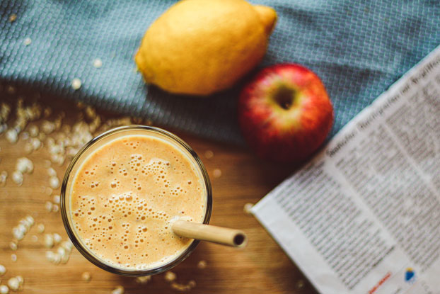 Frühstücks-Smoothie Frühstücks-Smoothie (Rezept Frühstücks-Smoothie, Schritt 4)