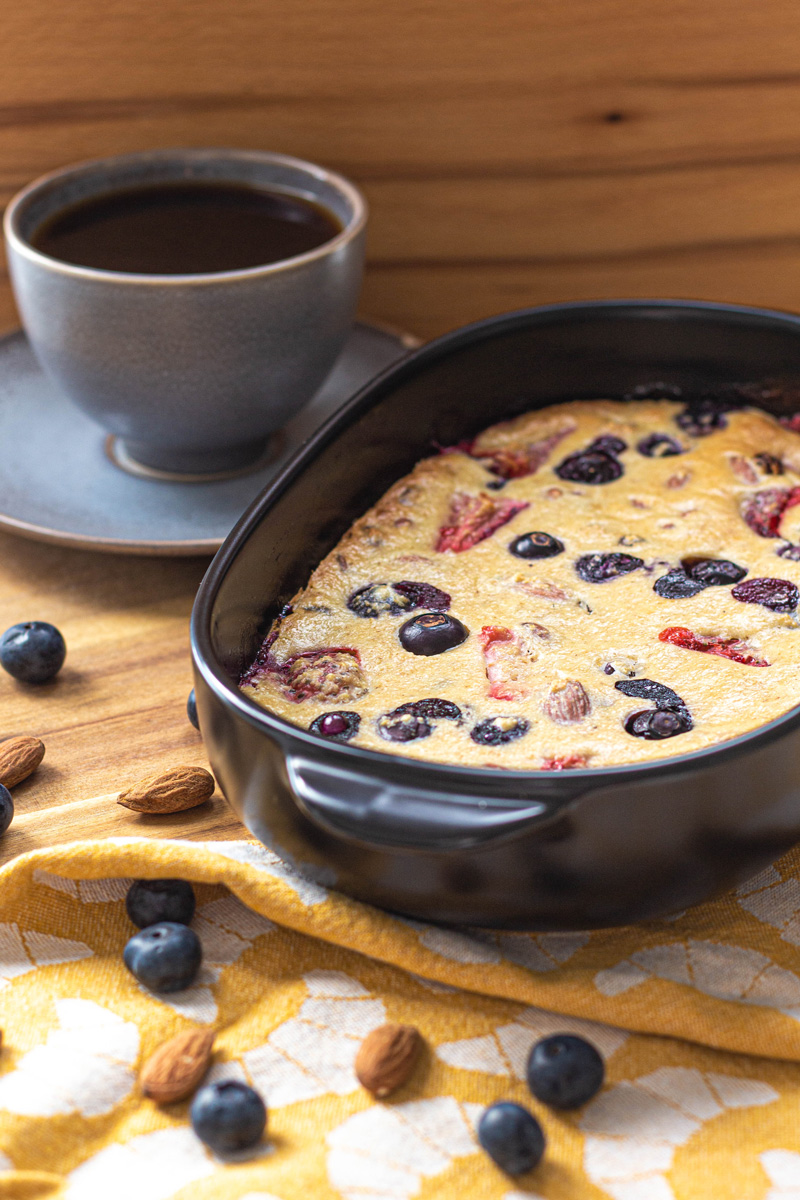 Frühstücksauflauf mit Beeren (Rezept Frühstücksauflauf mit Beeren)