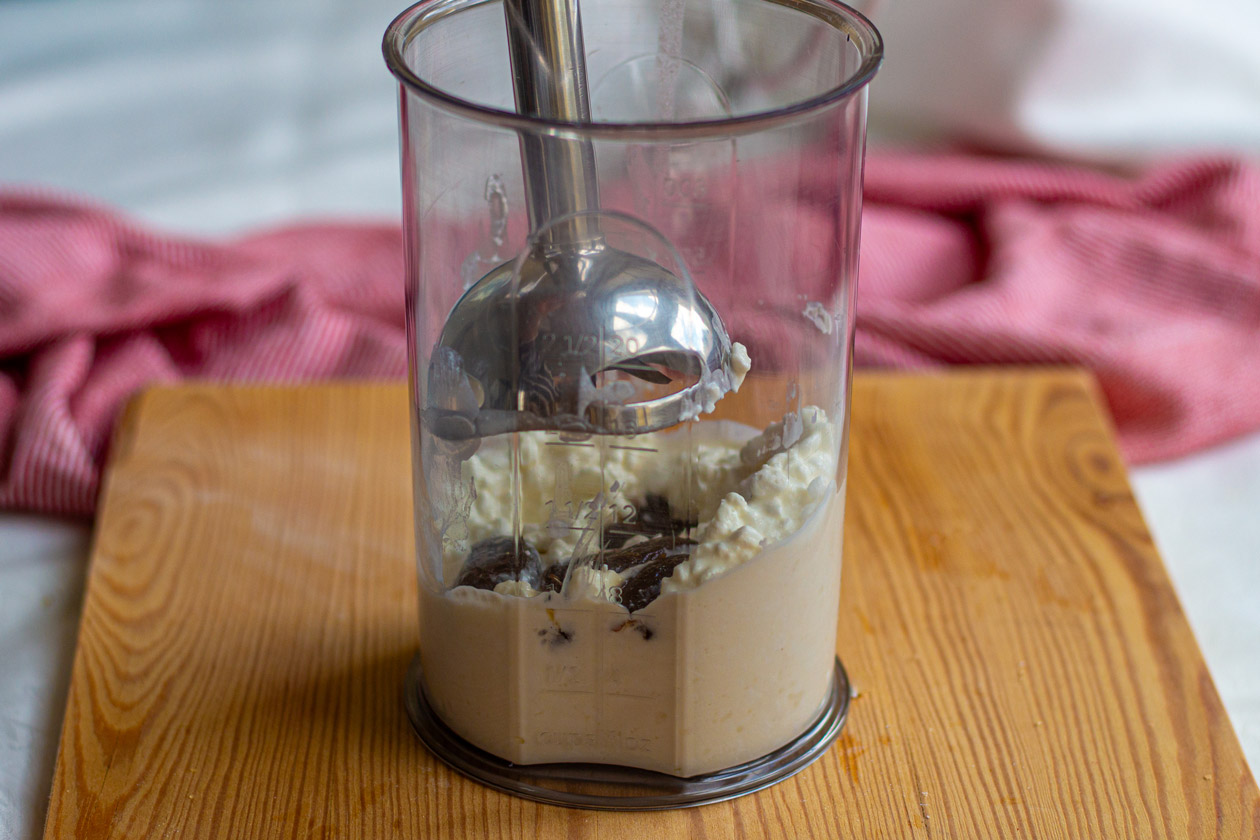 Karottenkuchen Pfannkuchen mit Frosting Schritt 3 (Rezept Karottenkuchen Pfannkuchen mit Frosting Schritt 3)