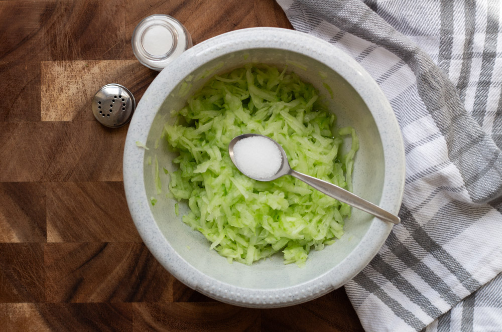 Tzatziki Schritt 2 (Rezept Tzatziki Schritt 2)
