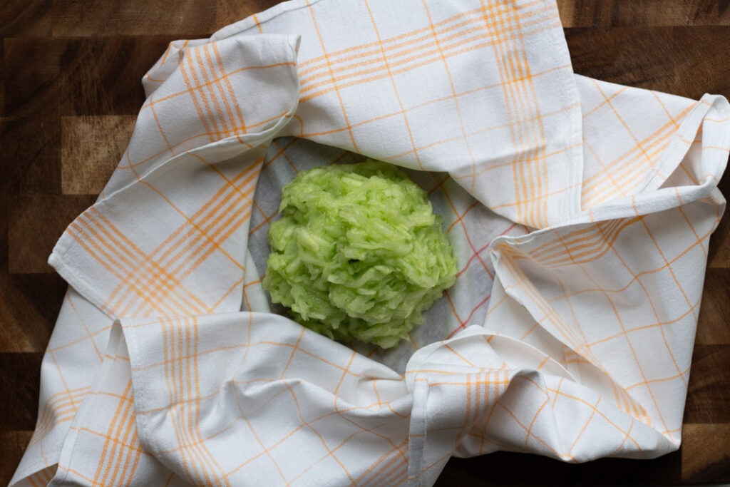 Tzatziki Schritt 4 (Rezept Tzatziki Schritt 4)