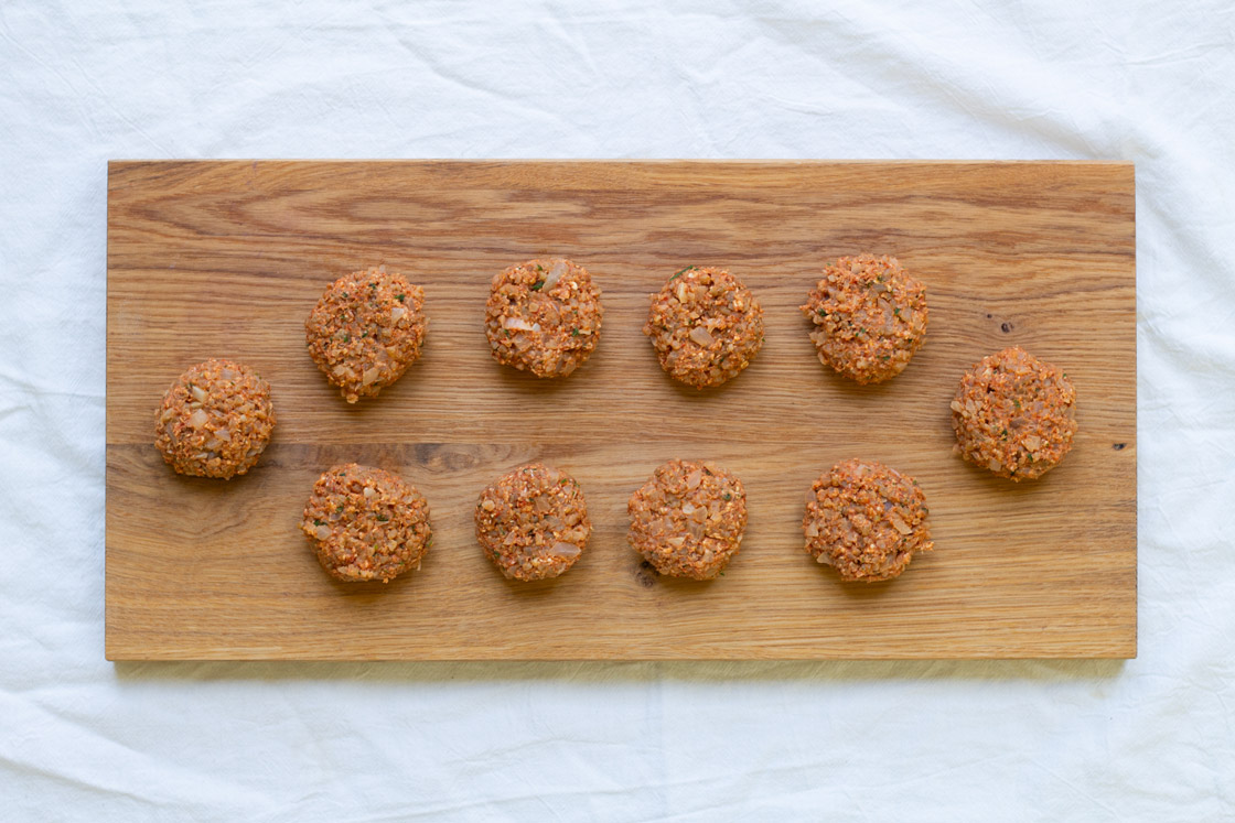 Vegane Mini-Frikadellen Schritt 6 (Rezept vegane Mini-Frikadellen Schritt 6)