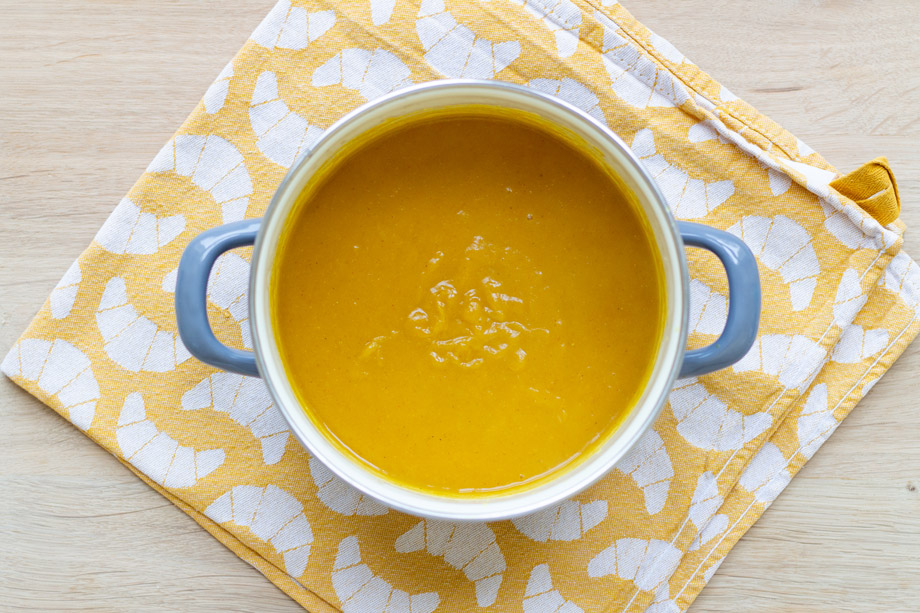 Mango-Curry Sauce Mango-Curry Sauce Schritt 4 (Rezept Mango-Curry Sauce Schritt 4)
