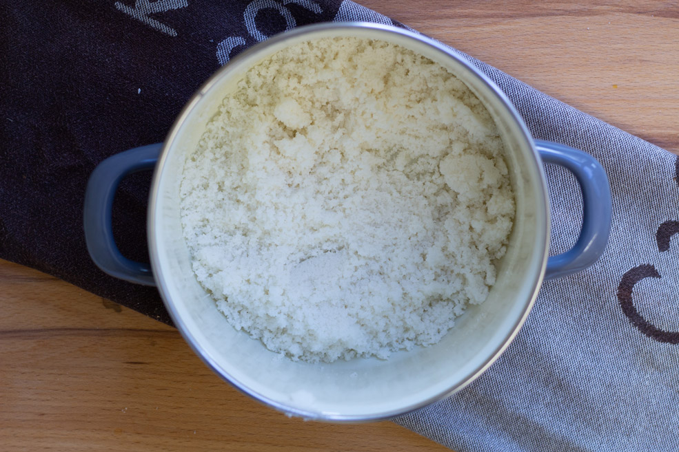 Kokos-Mandel-Torte Kokoskugeln Schritt 2 (Kokos-Mandel-Torte Kokoskugeln Schritt 2)