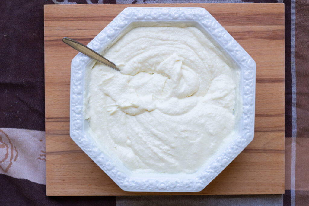 Kokos-Mandel-Torte Sahne-Creme Schritt 3 (Kokos-Mandel-Torte Sahne-Creme Schritt 3)